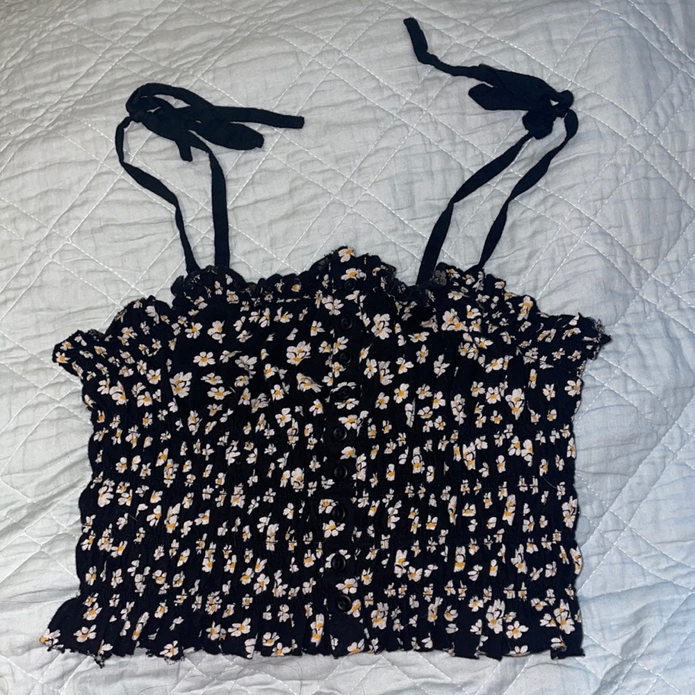 urban outfitters daisy tank